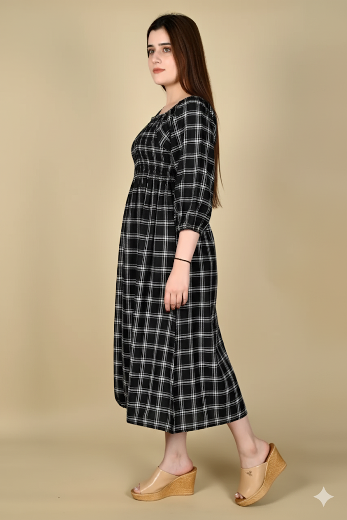 Timeless Style: The Black & White Plaid Midi Dress - Image 2